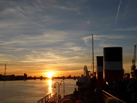Sunset on the Thames from PS Waverley