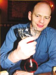 Tom drinks Kwak in Bruges (Gerry)