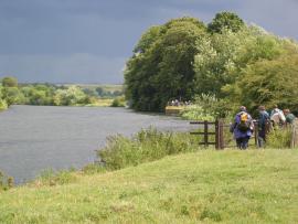 The Ridgeway Path beside the Thames near North Stoke